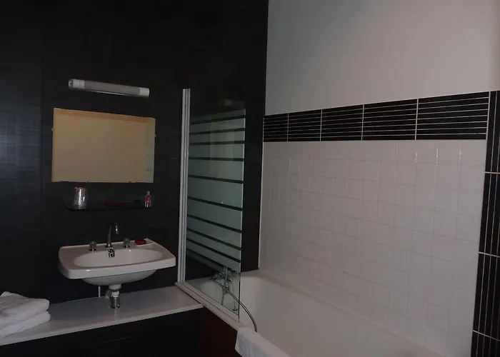 Отель Patton Авранш