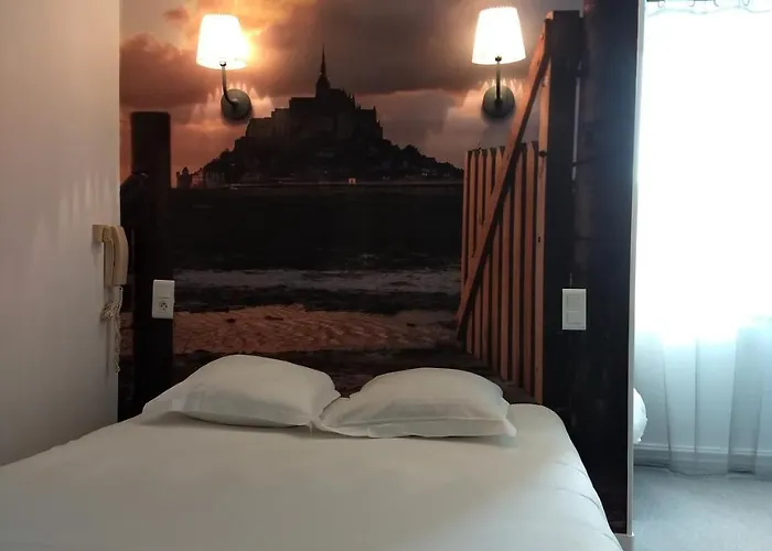 Отель Patton Авранш